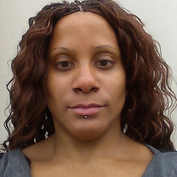 Meet your Posher, Jessica - Picture 1 of 1